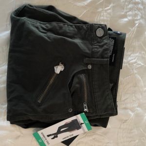 Skinny Dark Green Pants